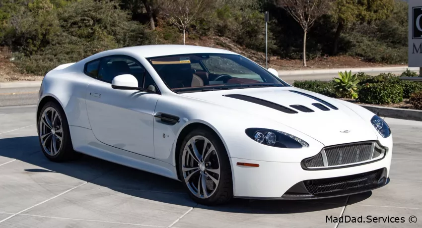 2010 Aston Martin Vantage Video Interface Add Rear View Camera, Smartphone Mirroring